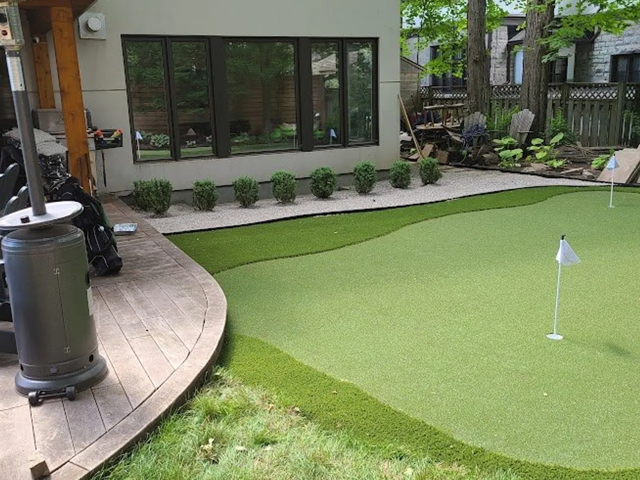 Richmond Backyard Putting Green by ALM Construction in Richmond