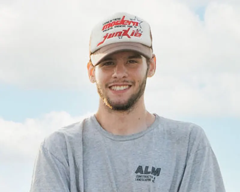 Andrew, business student apprenticing at ALM Construction Ottawa